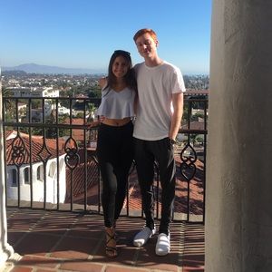 Meet your Posher, Elena